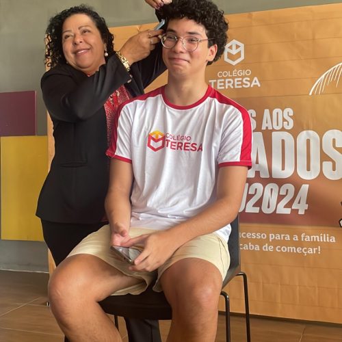 Colégio Teresa promove recepção especial para alunos aprovados no SISU 2025