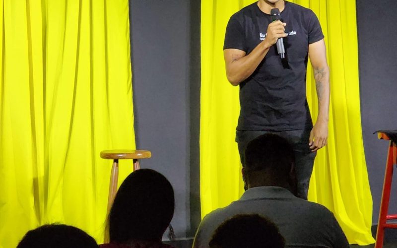 Amaro Neto lança seu primeiro especial no Natal Comedy Club