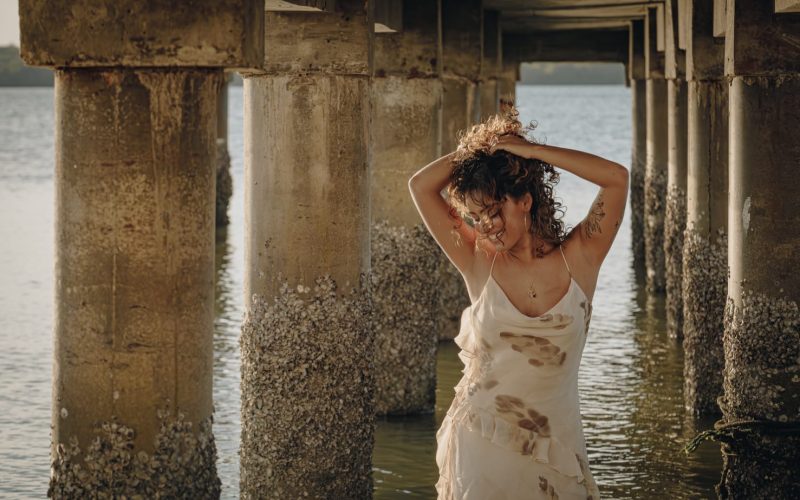 Alvorada – Cantora Dani Cruz desperta para um novo momento da sua carreira