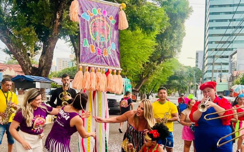 Bloco do Abraço promove diversão e inclusão social no carnaval de Natal