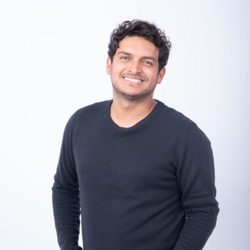 Comediante mineiro Victor Ahmar e projeto Conexão Nordeste agitam o Natal Comedy