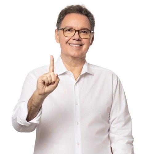 UNIMED: Ricardo Queiroz ultrapassa Márcio Rego e aparece à frente em pesquisa eleitoral