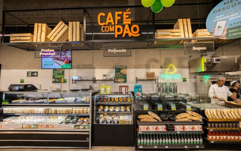 Pão de Açúcar oferece opções práticas de alimentação para a folia em Natal