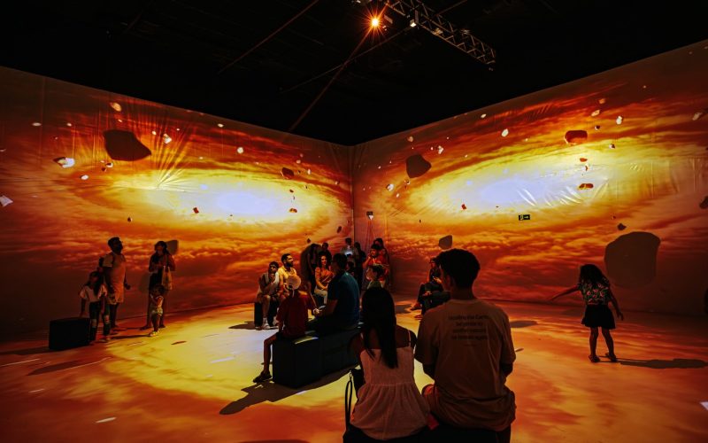 Natal Shopping recebe exposição imersiva Viagem ao Espaço