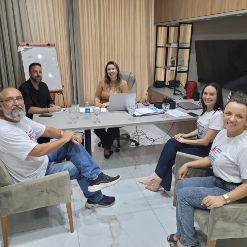 Iper e Escola Santos Dumont: Transformando o Futuro de Jovens