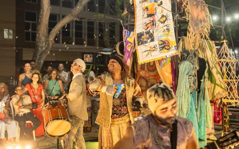 Grupo Boca de Cena, de Aracaju (SE), apresenta espetáculo na Praça Cívica nesta quarta-feira (19)