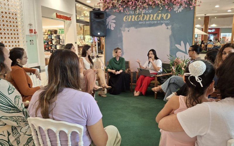 Dia Nacional da Adoção: roda de conversa amplia olhares sobre diferentes formas de maternar