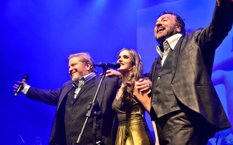 “A Bella Itália” levará sucessos de Andrea Bocelli ao Teatro Riachuelo no dia 07 de junho