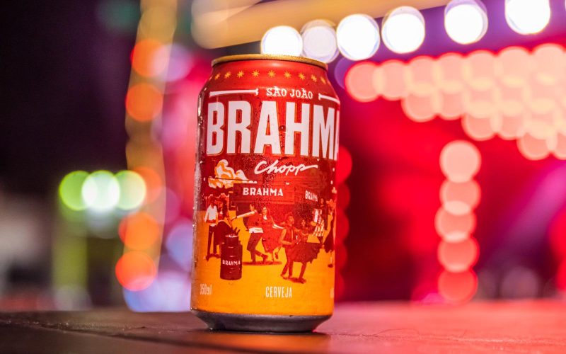 Brahma lança lata decorada para celebrar o São João no Nordeste