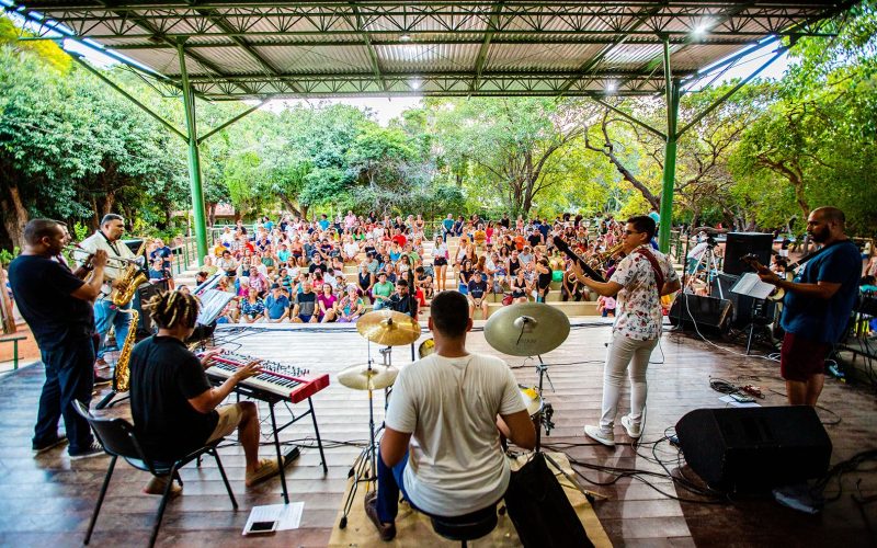 Terra do Sal Jazz Band abre a temporada 2025 do Som da Mata