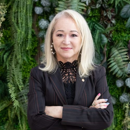 Tânia Diniz lança seu novo livro “Crer & Empreender” em Natal