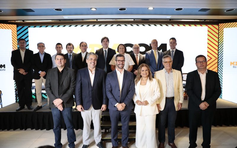 Com presença de ministro e autoridades, diretoria do Midiacom-RN é empossada