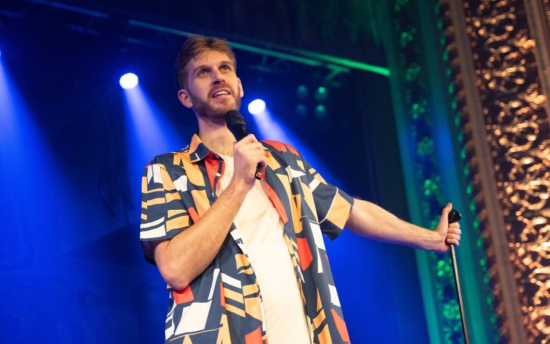 “Alma de Brasileiro”: Paul Cabannes retorna a Natal, no palco do Teatro Riachuelo