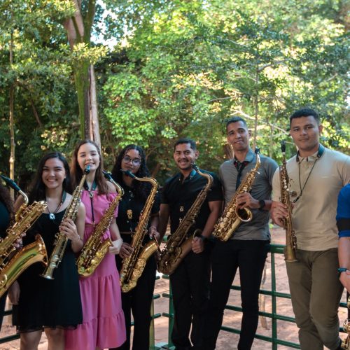 Domingo tem Bando de Sax no Som da Mata