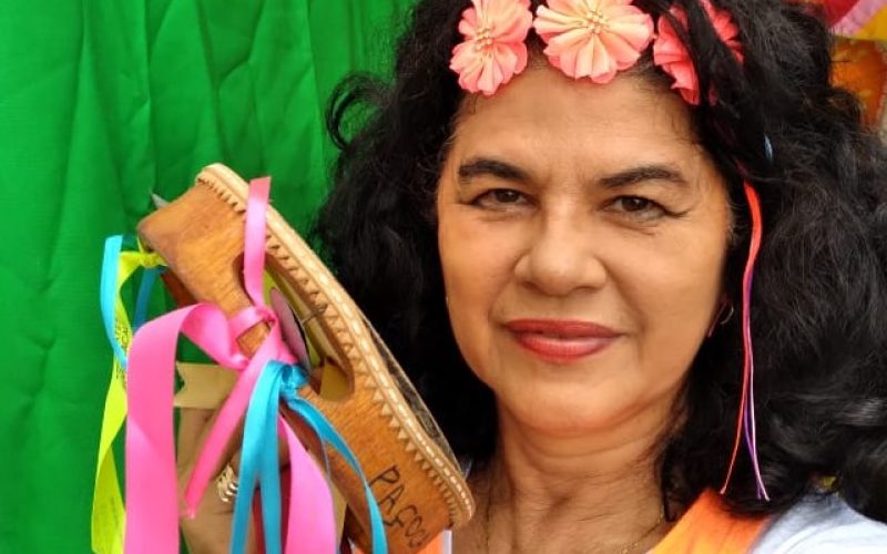 Reisado Itinerante leva contação de histórias à Feira do Livro de Mossoró 2025