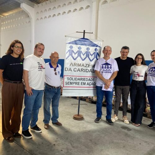 Nos 30 anos do Armazém da Caridade, Clap do Bem doa 11 toneladas de alimentos