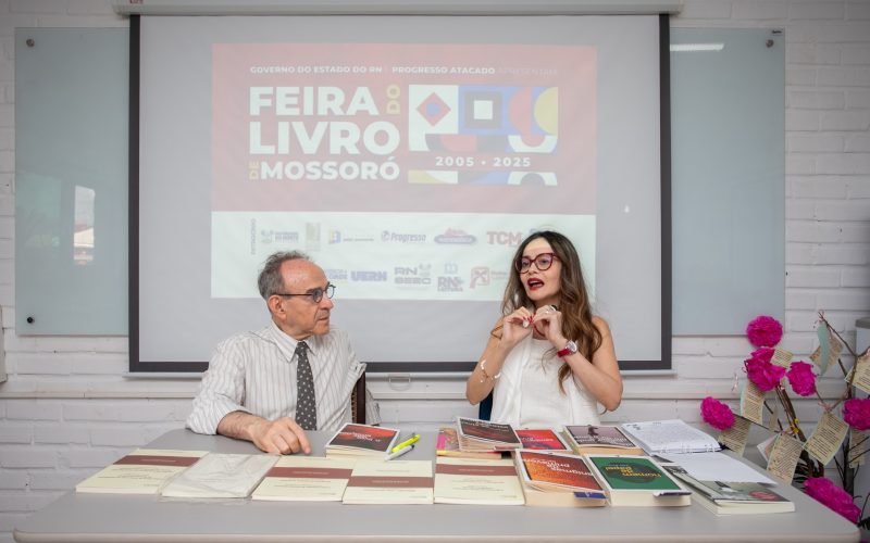 Segunda noite da Feira do Livro de Mossoró destaca importância do Cordel