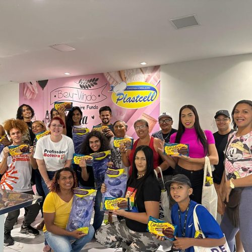 Vivi Costa Cake realiza oficinas de confeitaria para mulheres em situação de vulnerabilidade