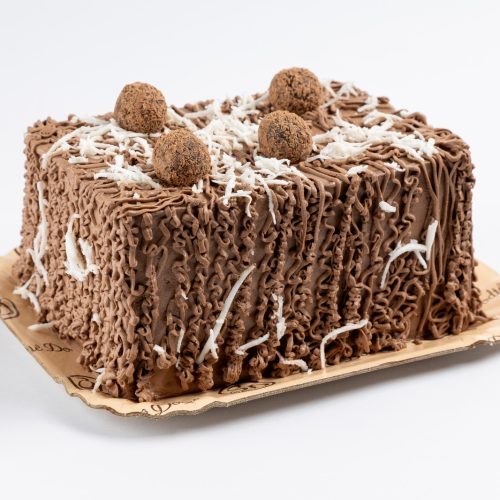 Sodiê Doces comemora 28 anos com novidades no cardápio e promoções