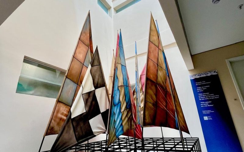 Hotel Barreira Roxa recebe exposição cultural Faces do Reduto