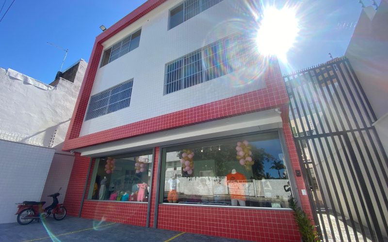 Bazar da Casa Durval Paiva está funcionando em novo endereço