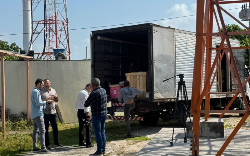 Rádio Assembleia RN recebe transmissor e se prepara para entrar no ar em 94,9 FM