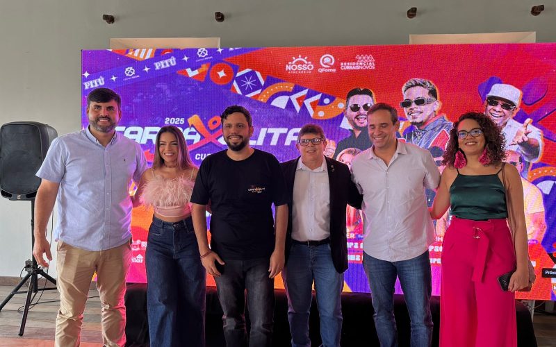 Prefeito Lucas Galvão anuncia novidades para a edição 2025 do Carnaxelita