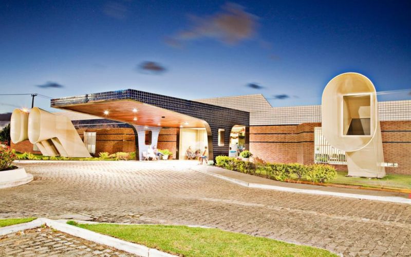 Outubro Rosa: Liga realiza campeonato solidário de beach tennis entre 9 e 12 de outubro