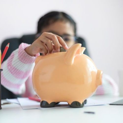 Educação financeira para crianças também é um gesto de carinho