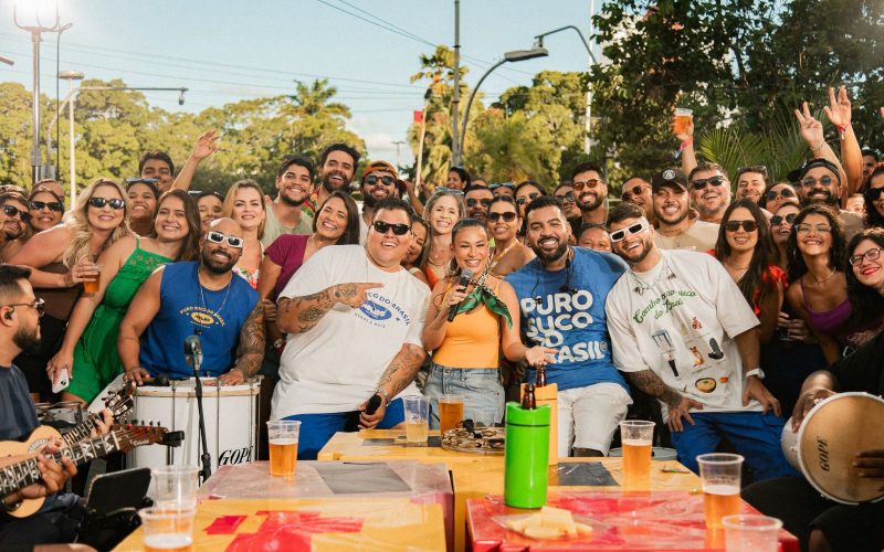 Simone Mendes e Menos é Mais fazem história com o hit “P do Pecado” e batem recorde