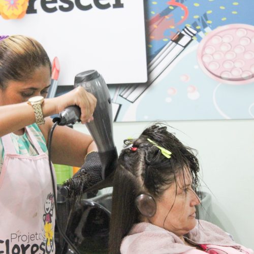 Salão da Casa Durval Paiva realiza atendimento ao público externo