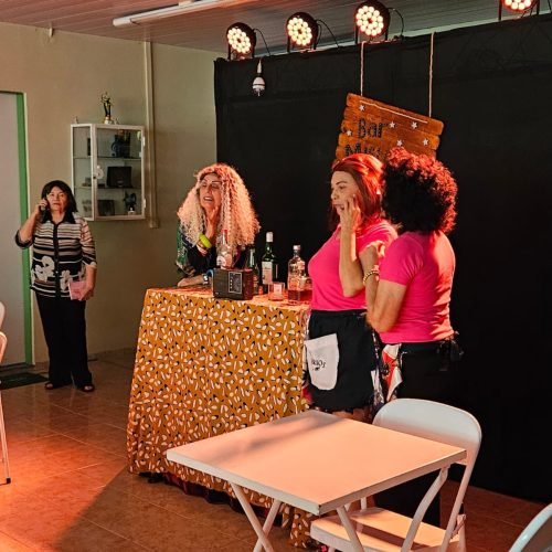 3º Ato celebra a força feminina de artistas idosas; Espetáculo acontece nesta terça (11)