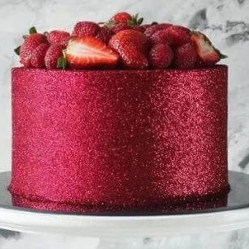 Anvisa barra glitters alimentícios e especialista alerta para riscos