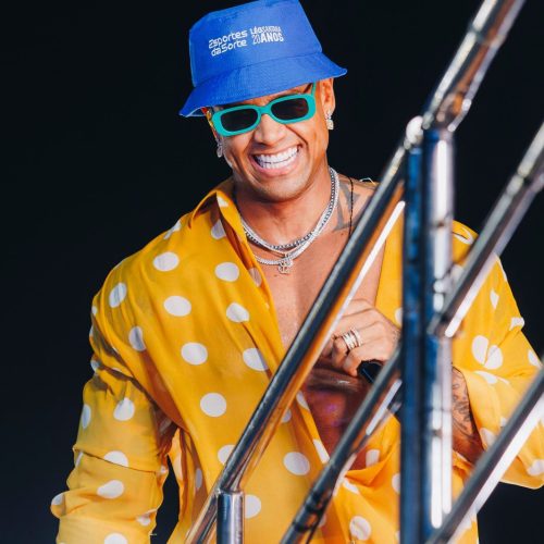 Com maratona de grandes shows, Cidade Carnatal atinge auge no segundo dia de folia