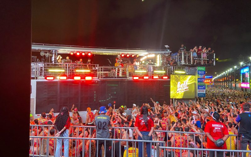 Carnatal fecha edição 2025 com o maior encerramento da sua história na Arena das Dunas