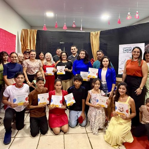 Escola Vila RN realiza “Manhã de Autógrafos” do projeto Super Autor