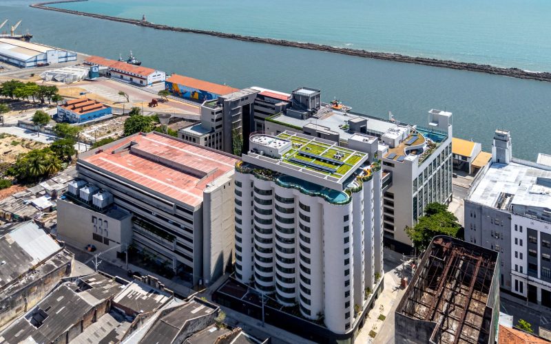 Moura Dubeux transforma silos centenários em residenciais no Recife Antigo