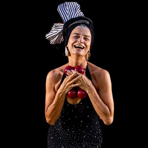 Sarau dos Afetos reúne música e poesia no Mahalila Café em Natal