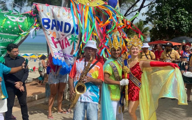 Pré-carnaval esquenta Ponta Negra com ensaio da Banda da Praia no Old Five