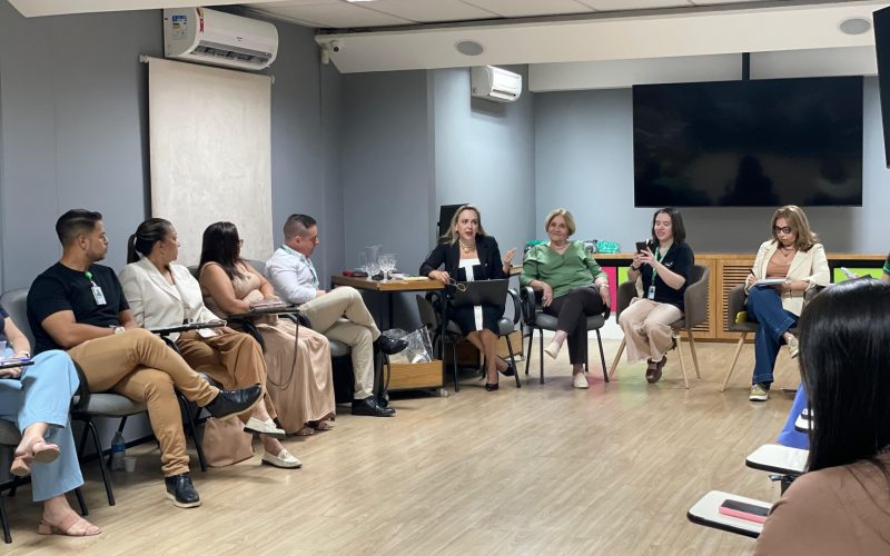Unimed Natal promove roda de conversa com famílias de pacientes neurodivergentes