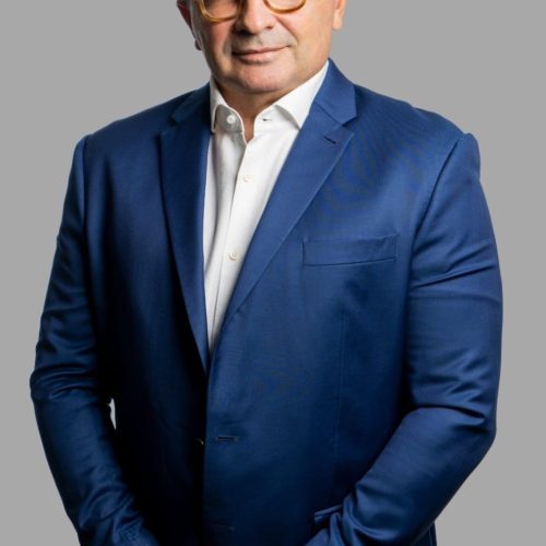 Empresário potiguar Silvio Bezerra lança autobiografia nesta quarta (04), na FIERN