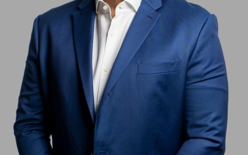 Empresário potiguar Silvio Bezerra lança autobiografia nesta quarta (04), na FIERN