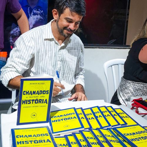 Livro “Chamados a escrever uma história” será lançado em Natal