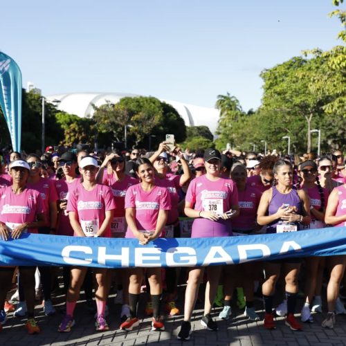 Corrida das Mulheres reúne mil participantes em sua segunda edição realizada em Natal
