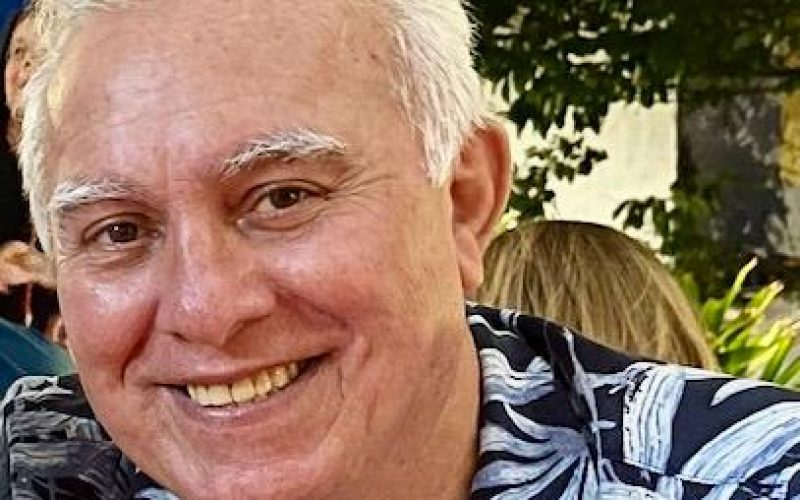 Minervino Wanderley lança o livro “Quero Meu Mundo de Volta!”