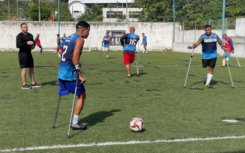 Sadef realiza seleção para equipe de futebol de amputados