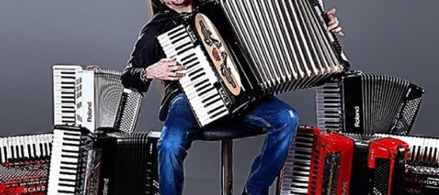 Dorgival Dantas anuncia Sanfonada e celebra a cultura do forró pelas ruas de Olho d’Água do Borges