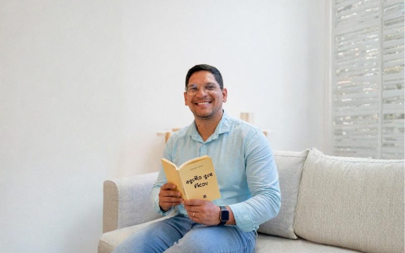 Jornalista Wender Gomes estreia na literatura com obra que explora memória e identidade