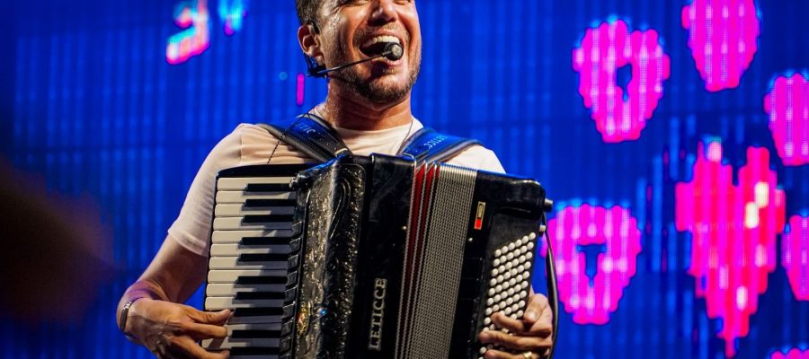 Luan Estilizado lança “Traição de Amante” em parceria com Tarcísio do Acordeon e Iguinho & Lulinha
