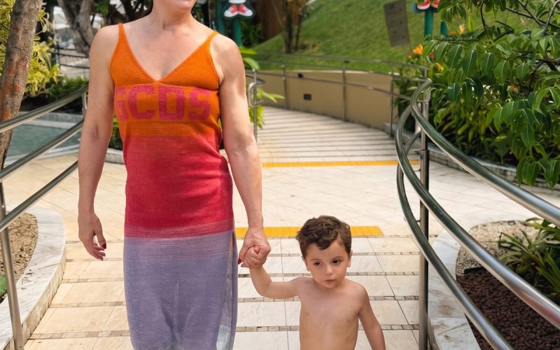 Claudia Raia escolhe o SERHS Natal para dias de descanso em família antes do Dia das Mães